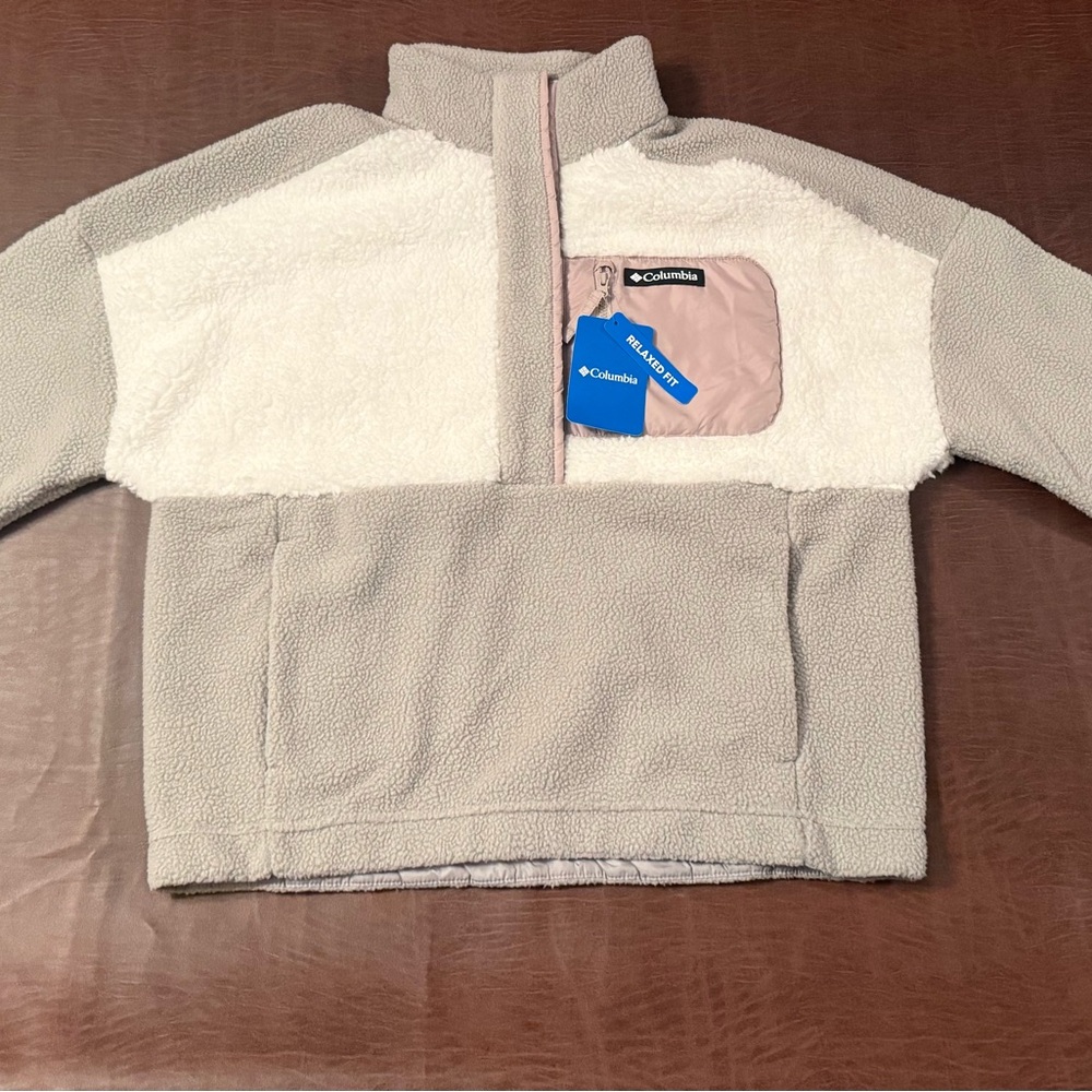 Columbia Two-Tone Fleece Jacket in Gray and Cream